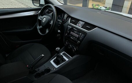 Skoda Octavia, 2015 год, 950 000 рублей, 21 фотография