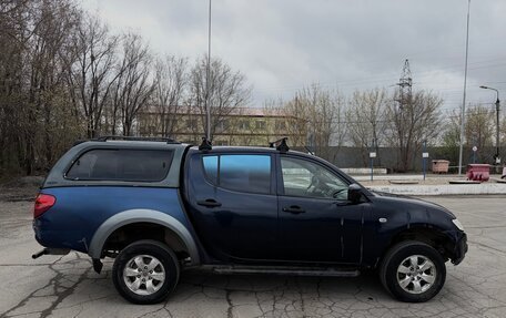 Mitsubishi L200 IV рестайлинг, 2010 год, 800 000 рублей, 5 фотография