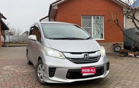Honda Freed I, 2014 год, 1 185 000 рублей, 3 фотография