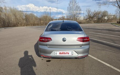 Volkswagen Passat B8 рестайлинг, 2015 год, 1 740 000 рублей, 11 фотография