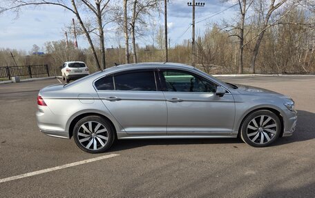 Volkswagen Passat B8 рестайлинг, 2015 год, 1 740 000 рублей, 13 фотография