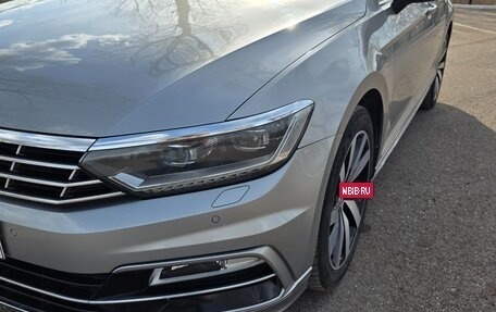Volkswagen Passat B8 рестайлинг, 2015 год, 1 740 000 рублей, 7 фотография