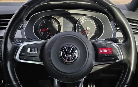 Volkswagen Passat B8 рестайлинг, 2015 год, 1 740 000 рублей, 24 фотография