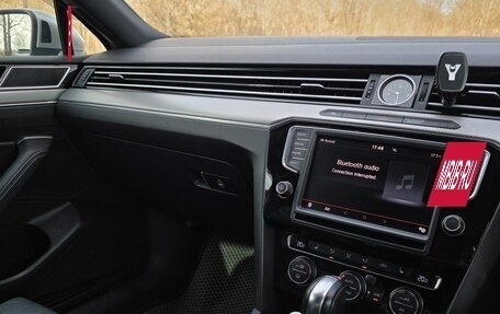 Volkswagen Passat B8 рестайлинг, 2015 год, 1 740 000 рублей, 26 фотография