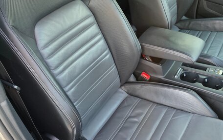 Volkswagen Passat B8 рестайлинг, 2015 год, 1 740 000 рублей, 32 фотография