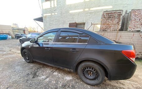 Chevrolet Cruze II, 2009 год, 460 000 рублей, 5 фотография