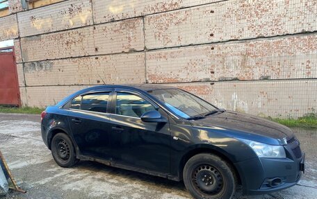 Chevrolet Cruze II, 2009 год, 460 000 рублей, 4 фотография