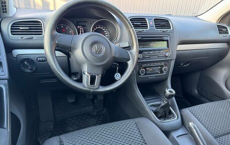 Volkswagen Golf VI, 2011 год, 799 000 рублей, 10 фотография