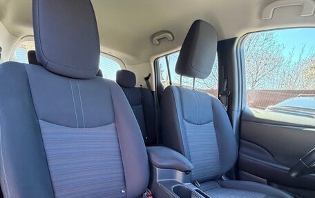 Nissan Leaf II, 2020 год, 2 370 000 рублей, 10 фотография