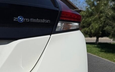 Nissan Leaf II, 2020 год, 2 370 000 рублей, 17 фотография