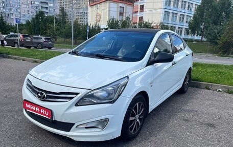 Hyundai Solaris II рестайлинг, 2014 год, 990 000 рублей, 20 фотография