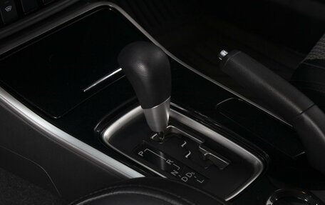 Mitsubishi Outlander III рестайлинг 3, 2019 год, 1 908 000 рублей, 16 фотография