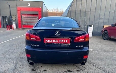 Lexus IS II рестайлинг 2, 2007 год, 1 400 000 рублей, 7 фотография
