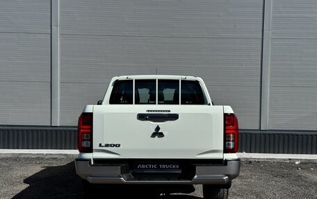 Mitsubishi L200, 2025 год, 5 600 000 рублей, 6 фотография
