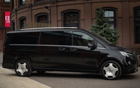 Mercedes-Benz V-Класс, 2026 год, 49 900 000 рублей, 2 фотография