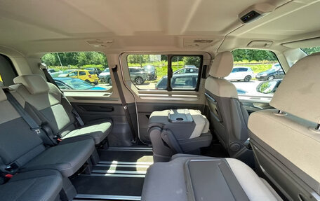 Volkswagen Multivan, 2024 год, 6 489 105 рублей, 9 фотография