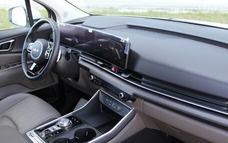 KIA Carnival, 2024 год, 5 750 000 рублей, 7 фотография