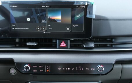 KIA Carnival, 2024 год, 5 750 000 рублей, 13 фотография