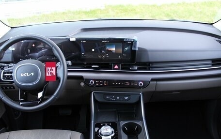 KIA Carnival, 2024 год, 5 750 000 рублей, 9 фотография