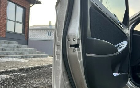 Hyundai Solaris II рестайлинг, 2011 год, 670 000 рублей, 13 фотография