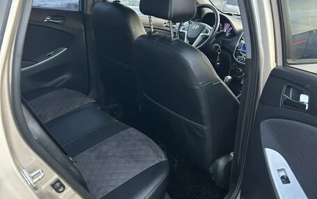 Hyundai Solaris II рестайлинг, 2011 год, 670 000 рублей, 7 фотография