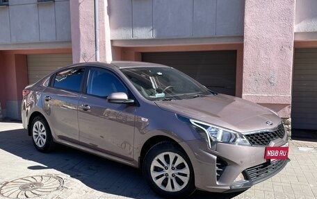 KIA Rio IV, 2021 год, 1 600 000 рублей, 3 фотография