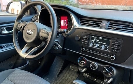 KIA Rio IV, 2021 год, 1 600 000 рублей, 11 фотография