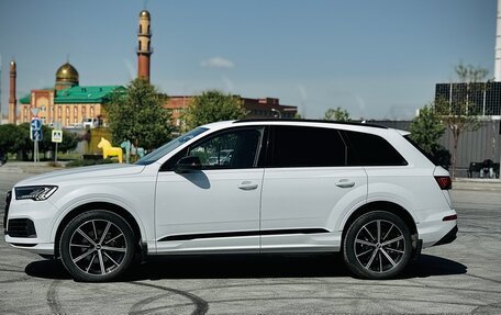 Audi Q7, 2021 год, 6 890 000 рублей, 5 фотография