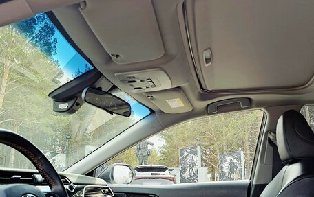 Toyota Camry, 2020 год, 2 800 000 рублей, 20 фотография