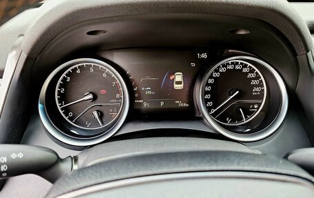 Toyota Camry, 2020 год, 2 800 000 рублей, 17 фотография