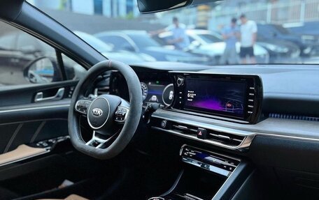 KIA K5, 2022 год, 2 200 000 рублей, 5 фотография