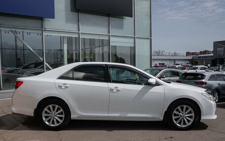 Toyota Camry, 2012 год, 1 639 000 рублей, 6 фотография