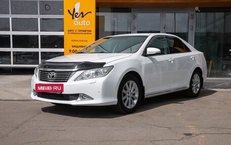 Toyota Camry, 2012 год, 1 639 000 рублей, 2 фотография