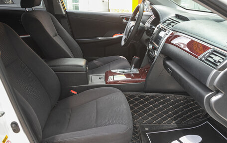 Toyota Camry, 2012 год, 1 639 000 рублей, 20 фотография