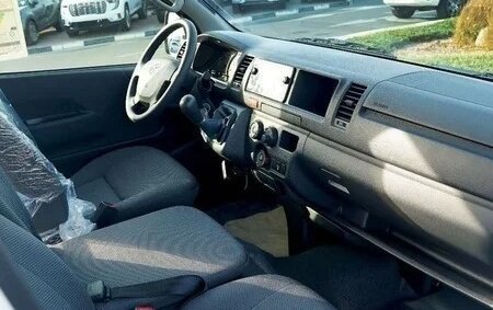 Toyota HiAce H200, 2025 год, 6 700 000 рублей, 9 фотография