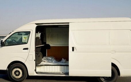 Toyota HiAce H200, 2025 год, 6 700 000 рублей, 18 фотография