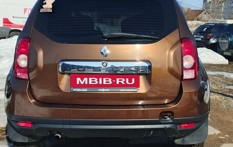 Renault Duster I рестайлинг, 2014 год, 850 000 рублей, 2 фотография