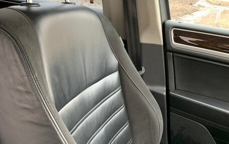 Volkswagen Touareg III, 2012 год, 1 800 000 рублей, 27 фотография