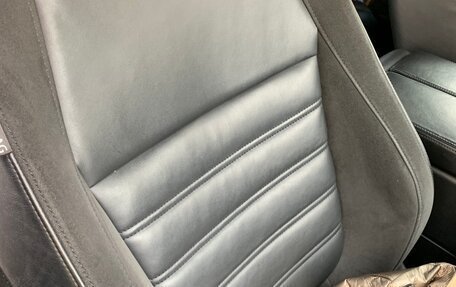 Volkswagen Touareg III, 2012 год, 1 800 000 рублей, 31 фотография