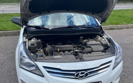 Hyundai Solaris II рестайлинг, 2014 год, 990 000 рублей, 15 фотография