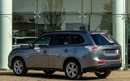 Mitsubishi Outlander III рестайлинг 3, 2012 год, 1 245 000 рублей, 4 фотография