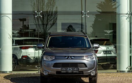 Mitsubishi Outlander III рестайлинг 3, 2012 год, 1 245 000 рублей, 2 фотография