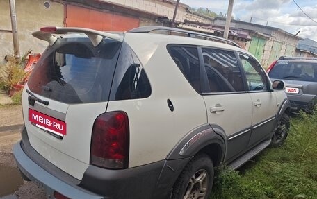SsangYong Rexton III, 2003 год, 650 000 рублей, 2 фотография