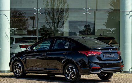 Hyundai Solaris II рестайлинг, 2019 год, 1 395 000 рублей, 4 фотография