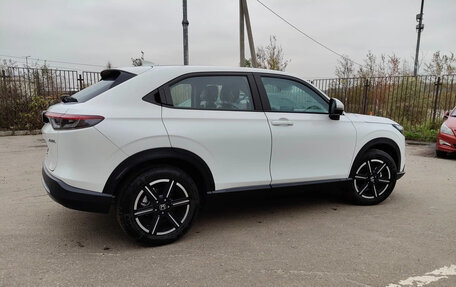 Honda Vezel, 2026 год, 2 370 000 рублей, 4 фотография