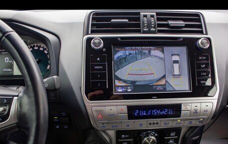 Toyota Land Cruiser Prado 150 рестайлинг 2, 2019 год, 5 999 000 рублей, 6 фотография