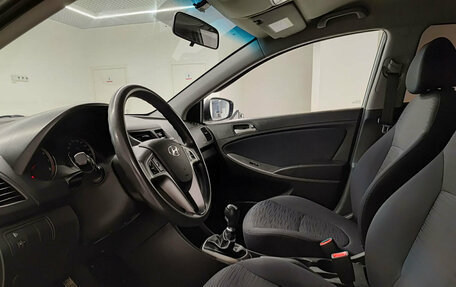 Hyundai Solaris II рестайлинг, 2014 год, 960 000 рублей, 20 фотография