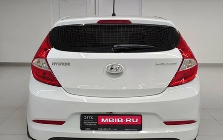 Hyundai Solaris II рестайлинг, 2014 год, 960 000 рублей, 10 фотография