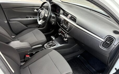 KIA Rio IV, 2018 год, 1 629 000 рублей, 21 фотография