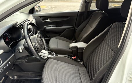 KIA Rio IV, 2018 год, 1 629 000 рублей, 16 фотография